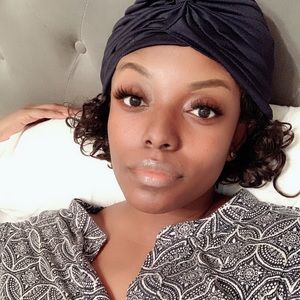 Meet your Posher, Kelicia